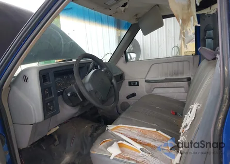 1996 Dodge Dakota из США, поврежденный, VIN 1B7FL26X9T5609470